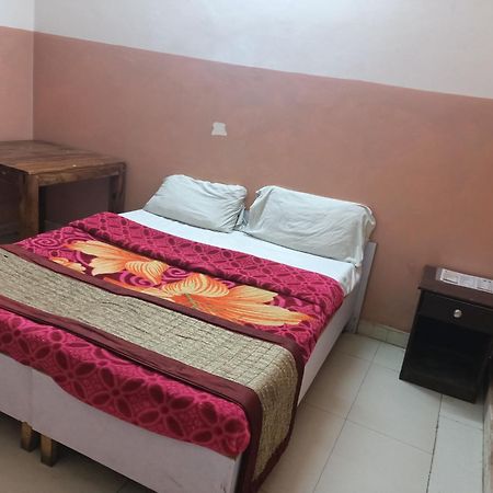 Hotel Royal India - Vijay Enclave 新德里 外观 照片