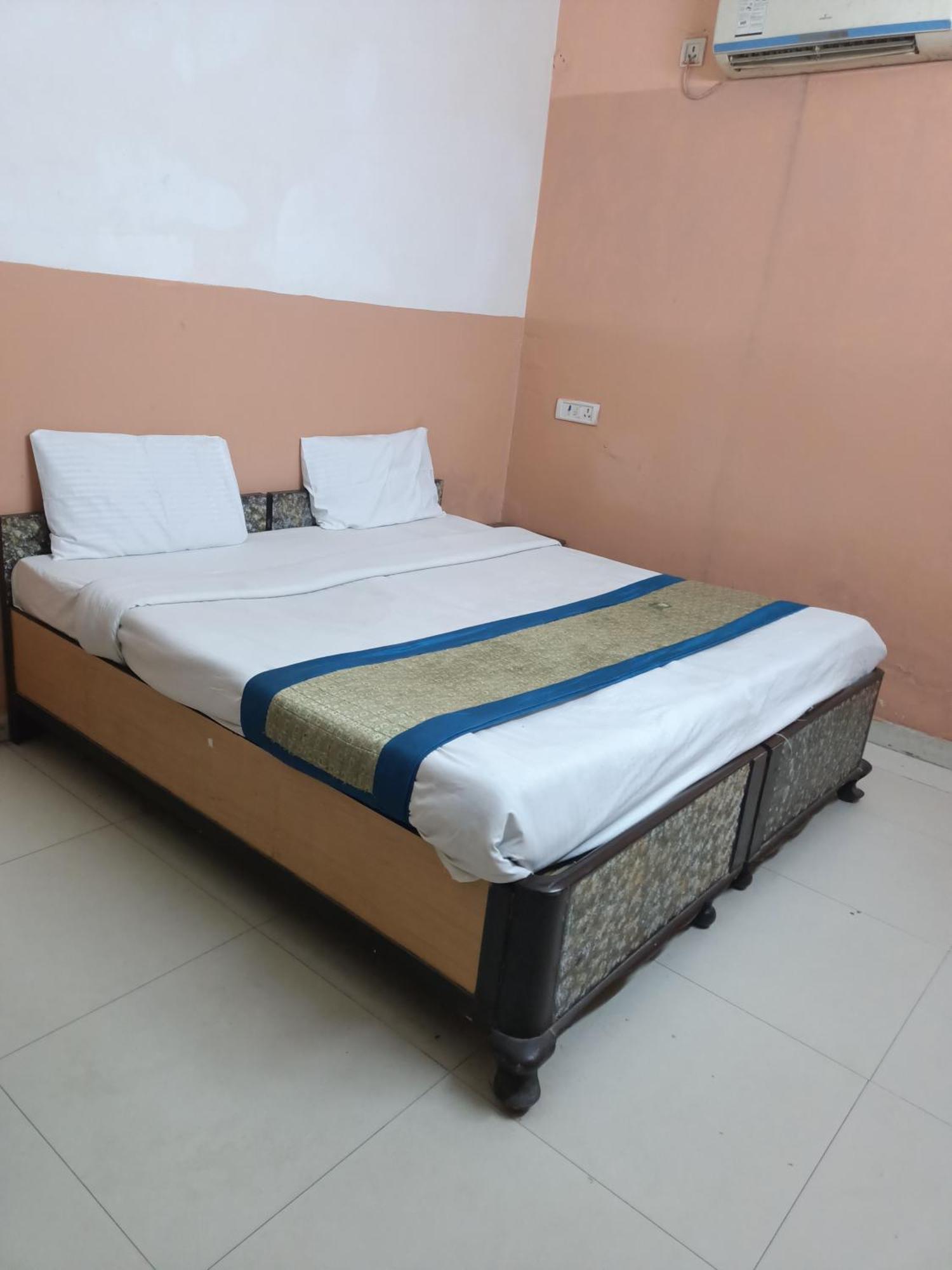 Hotel Royal India - Vijay Enclave 新德里 外观 照片